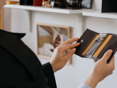 汇丰香港美元账户能否提升收益？全面解析与实用指南