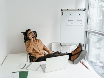 中国人在香港成立公司成本分析