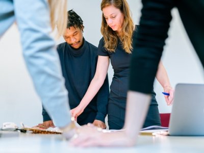 分析香港投资公司无法开户的原因与解决计划